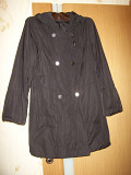 Пальто деми фирма Esocco размер - 48 с подкладкой из натурального меха