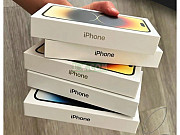 Оферта за продажба на Apple iPhone и други телефони на едро.