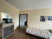 Уютная двухкомнатная квартира в центре Солигорска сдаётся в аренду на сутки.