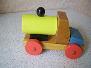 Машинка деревянная из СССР