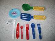 Столовые приборы для куклы