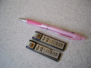 Карандаш автоматический и грифели