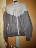 Куртка ветровка фирма Nike