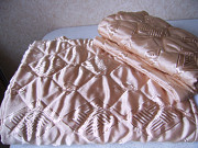 Покрывало стеганое с наволочкой полуторное цвет - золото