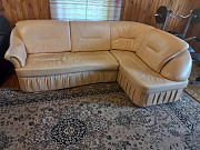 Диван кожаный угловой