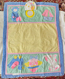 Развивающий коврик для малышей, с пищалкой и зеркальцем, б/у