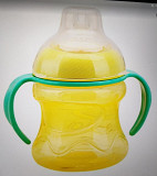 Поильник-непроливайка желтый, новый, носик силиконовый