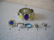 Бижутерия для девочек - браслет,кольца..