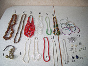 Бусы,броши,клипсы,серьги,цепочки...