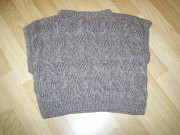 Жилетка детская ручная вязка пряжа - домашняя шерсть