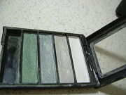 Палетка с тенями Ruby Rose