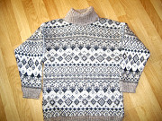 Свитер фирма Oster состав - шерсть ангора