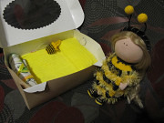Кукла Пчела с постелькой
