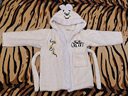 Халат белый махровый на 2г (р.86-92), б.у в хорошем состоянии