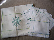 Комплект : салфетка - скатерть и салфетки ( лен)