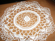 Салфетка диаметр - 35 см. Ручная работа .