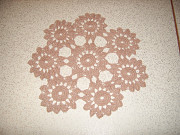 Салфетка диаметр - 25 см. Ручная работа.