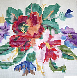 Диванная подушка вышивка ( прошлый век)