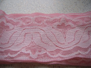 Кружево бело - розовое