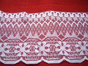 Кружево белое