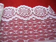 Кружево белое